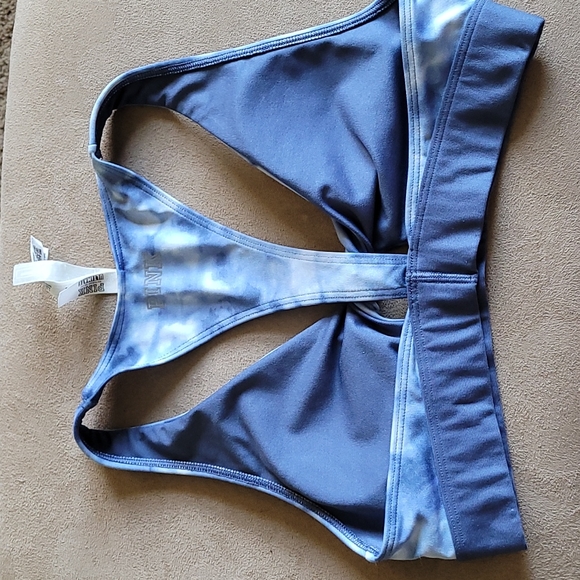 PINK by VS Ultimate lightly lined bra with cute front twist. Blue tie-dye. Small - Picture 3 of 4